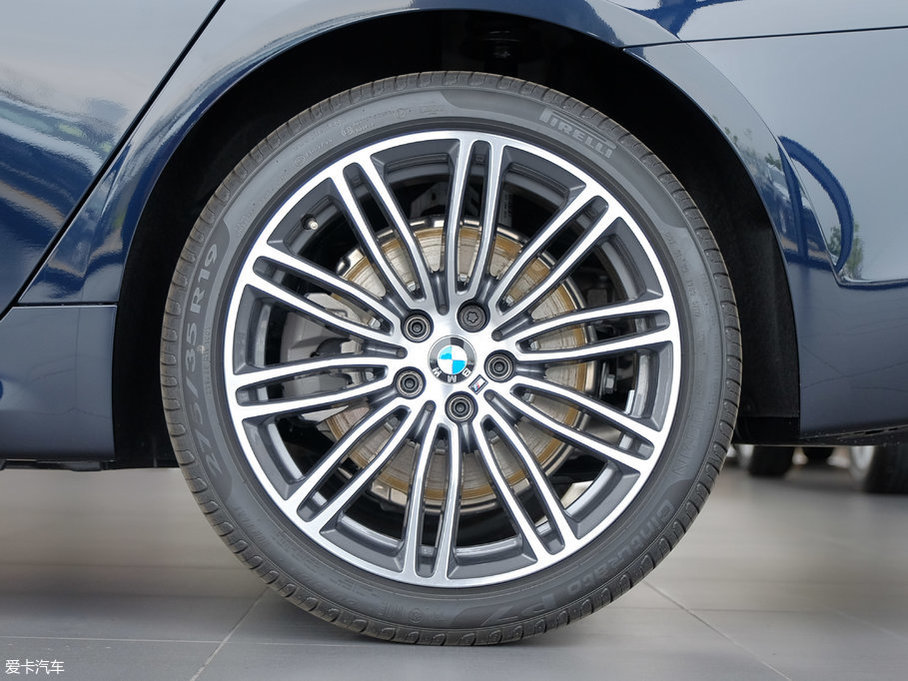 2018R5ϵ 530Li I M\b