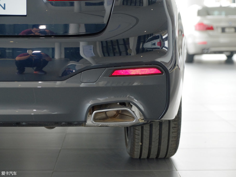 2018R5ϵ 530Li I M\b