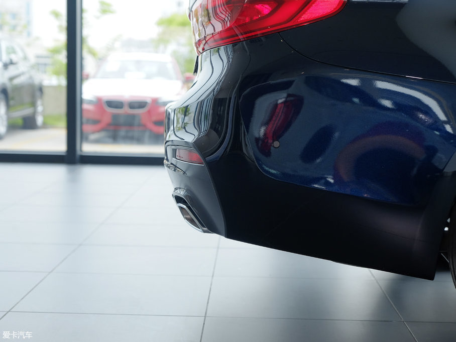 2018R5ϵ 530Li I M\b