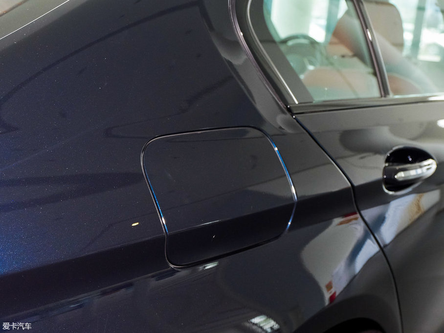 2018R5ϵ 530Li I M\b