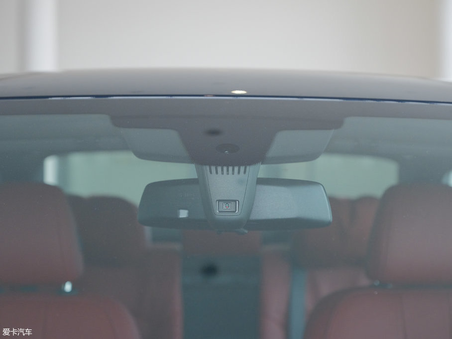 2018R5ϵ 530Li I M\b