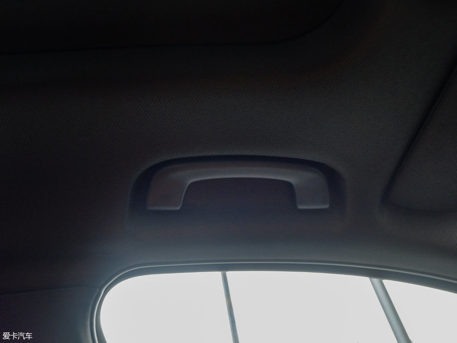 2018R5ϵ 530Li I M\b