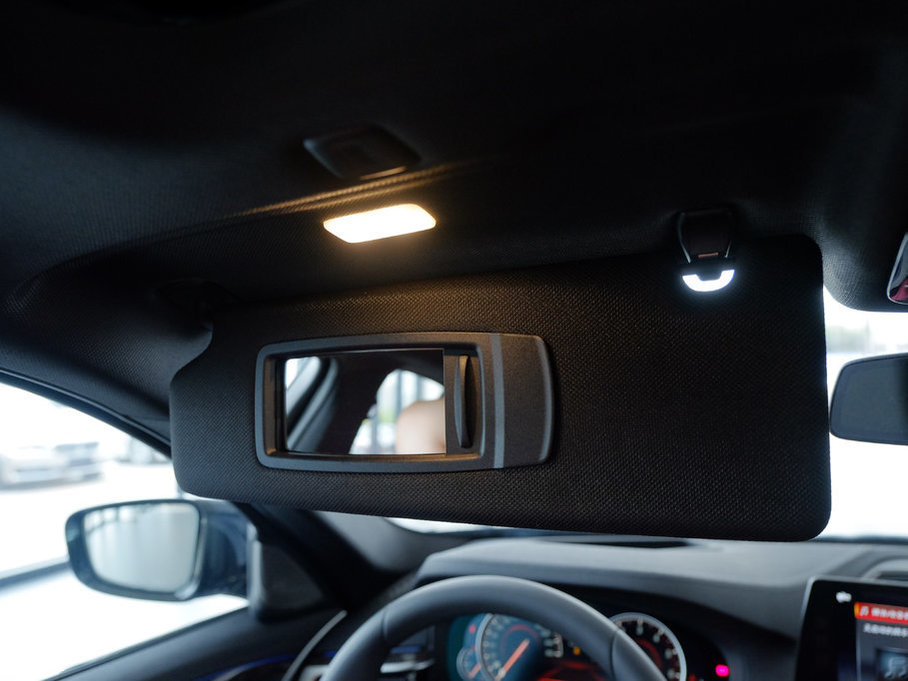 2018R5ϵ 530Li I M\b