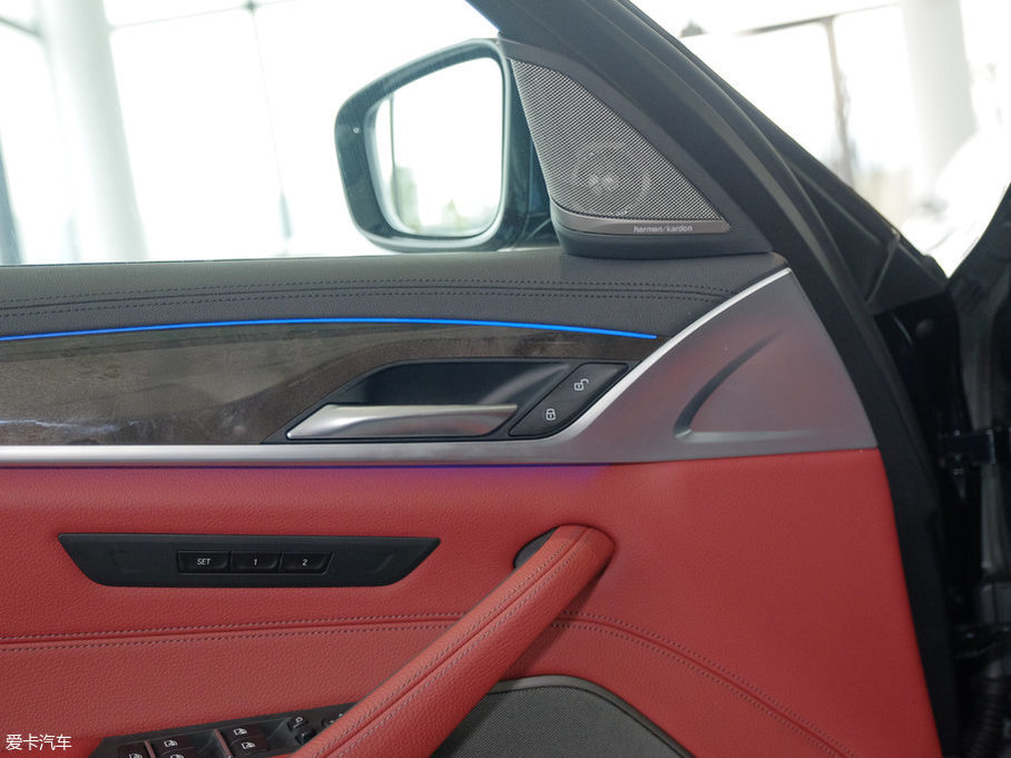 2018R5ϵ 530Li I M\b