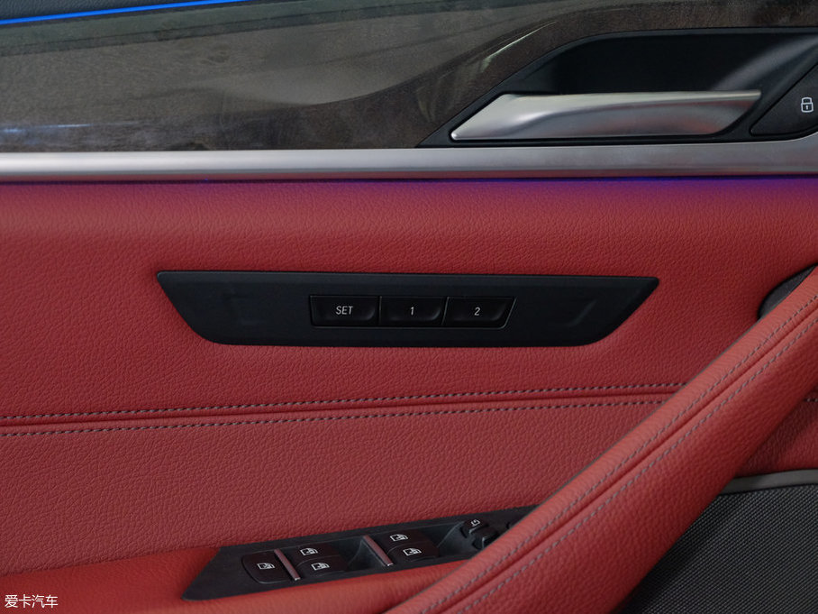 2018R5ϵ 530Li I M\b