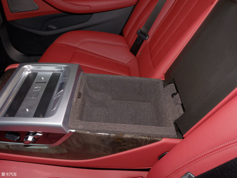 2018R5ϵ 530Li I M\b