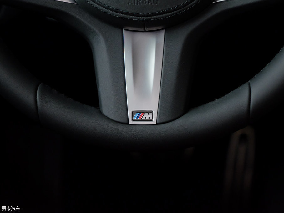 2018R5ϵ 530Li I M\b