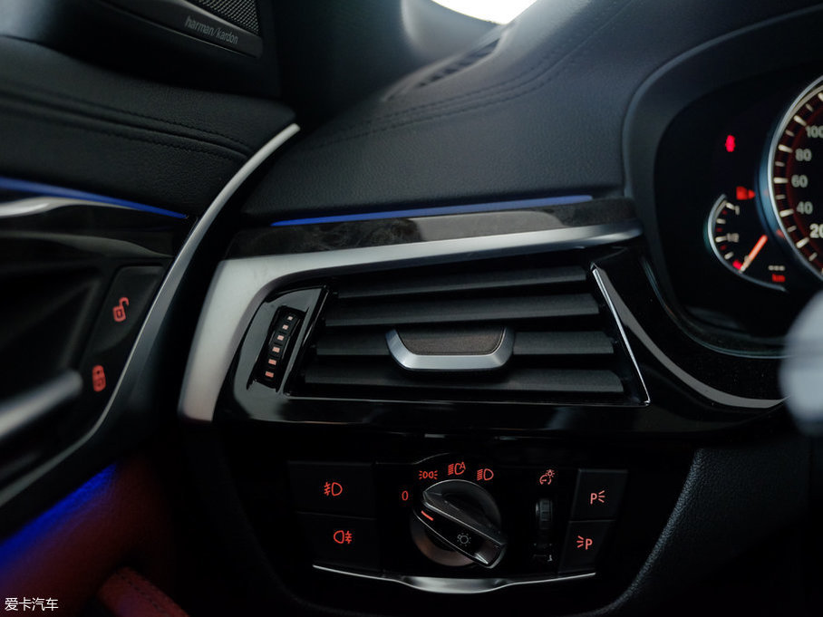 2018R5ϵ 530Li I M\b