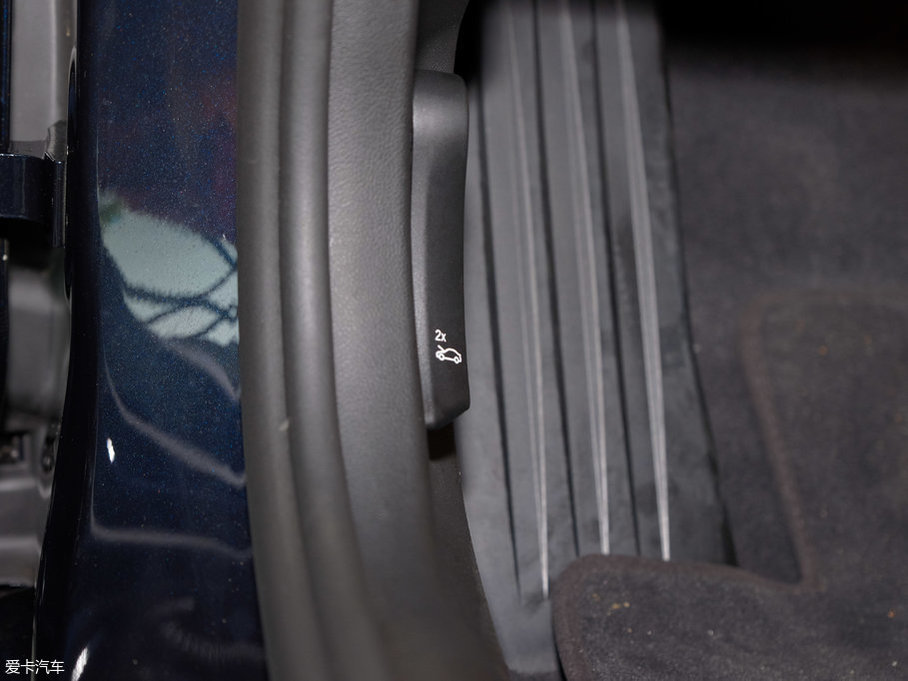 2018R5ϵ 530Li I M\b