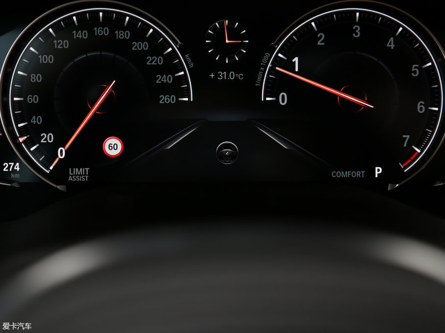 2018��R5ϵ 530Li xDrive M�\�����b