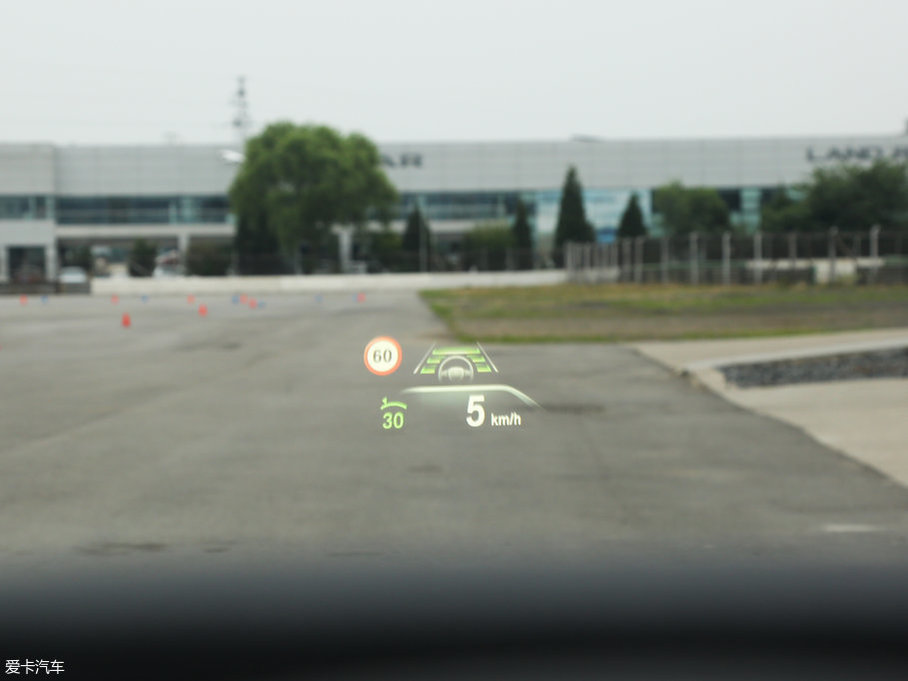 2018R5ϵ 530Li xDrive M\b