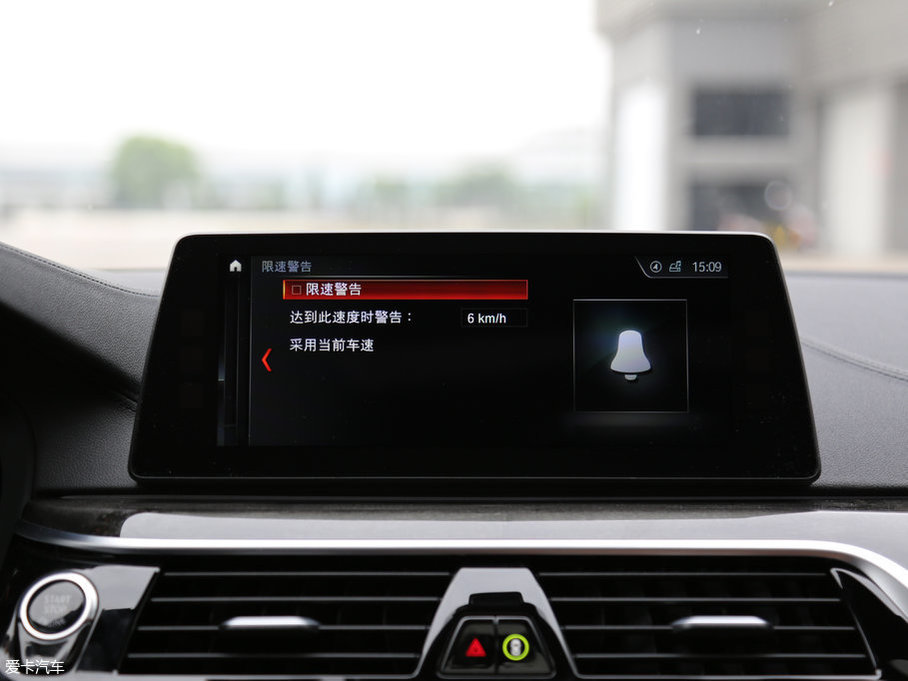 2018��R5ϵ 530Li xDrive M�\�����b