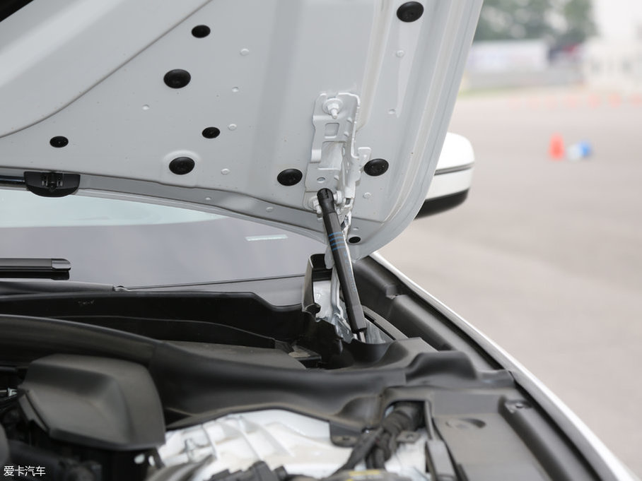 2018R5ϵ 530Li xDrive M\b