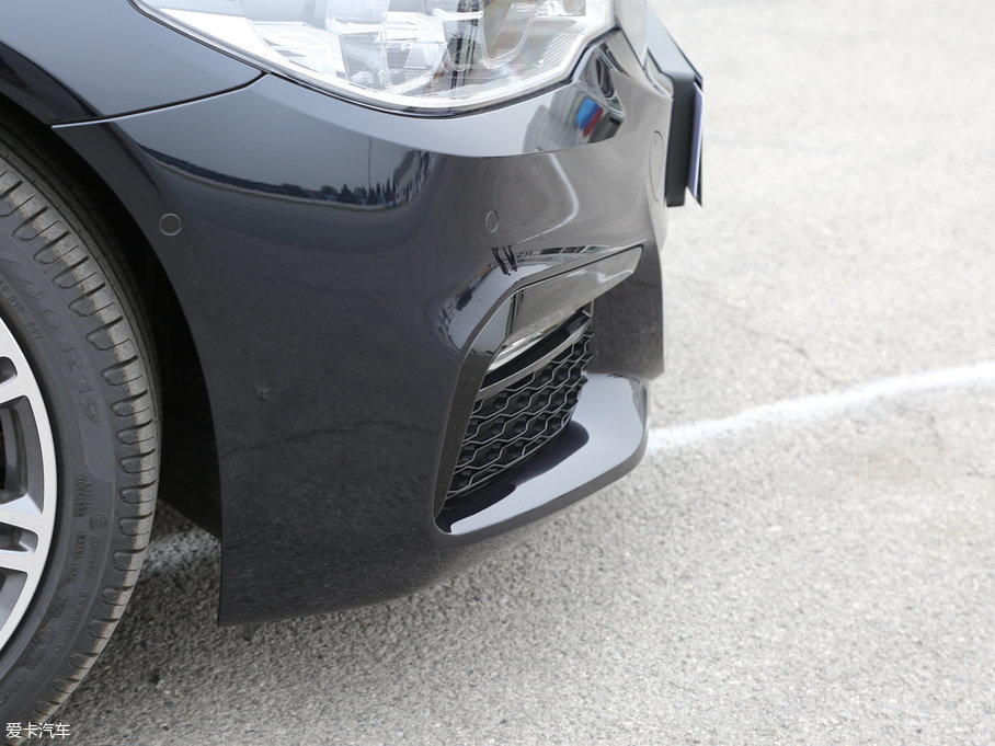 2018R5ϵ 530Li I M\b