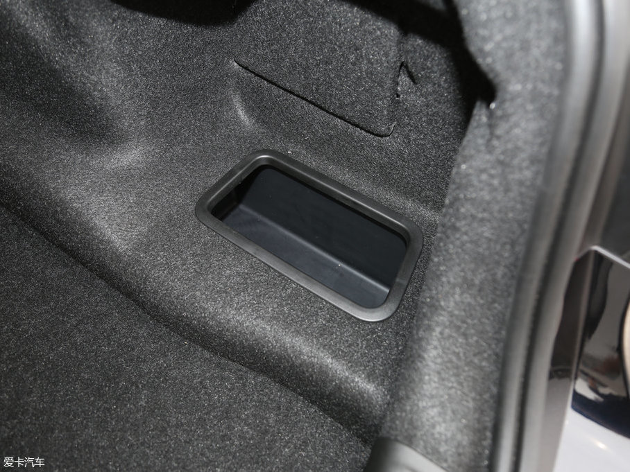 2018R5ϵ 530Li I M\b