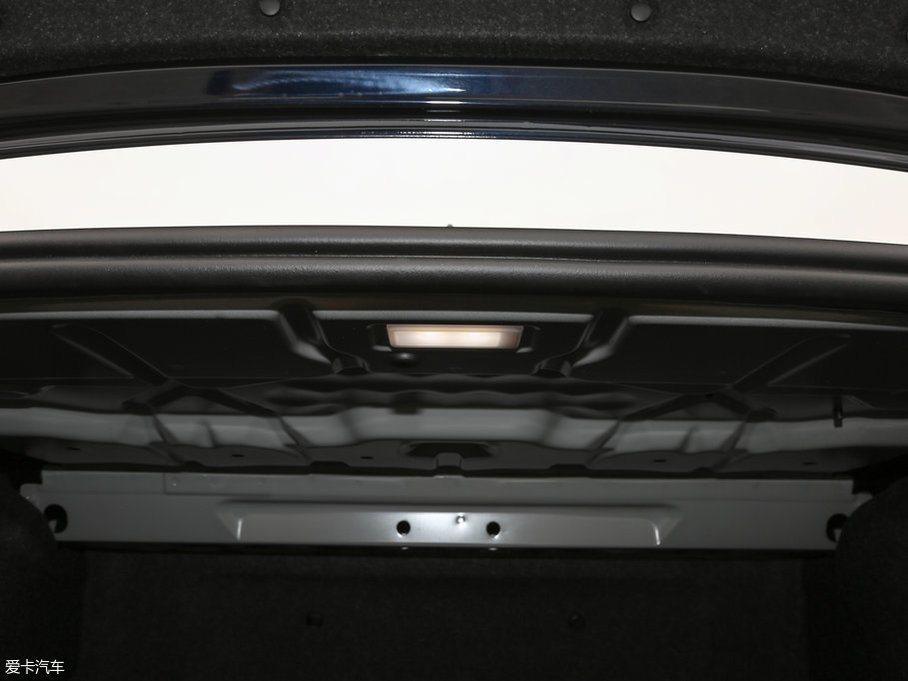 2018R5ϵ 530Li I M\b