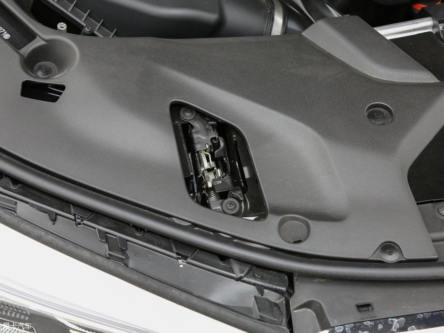 2018R5ϵ 530Li I M\b