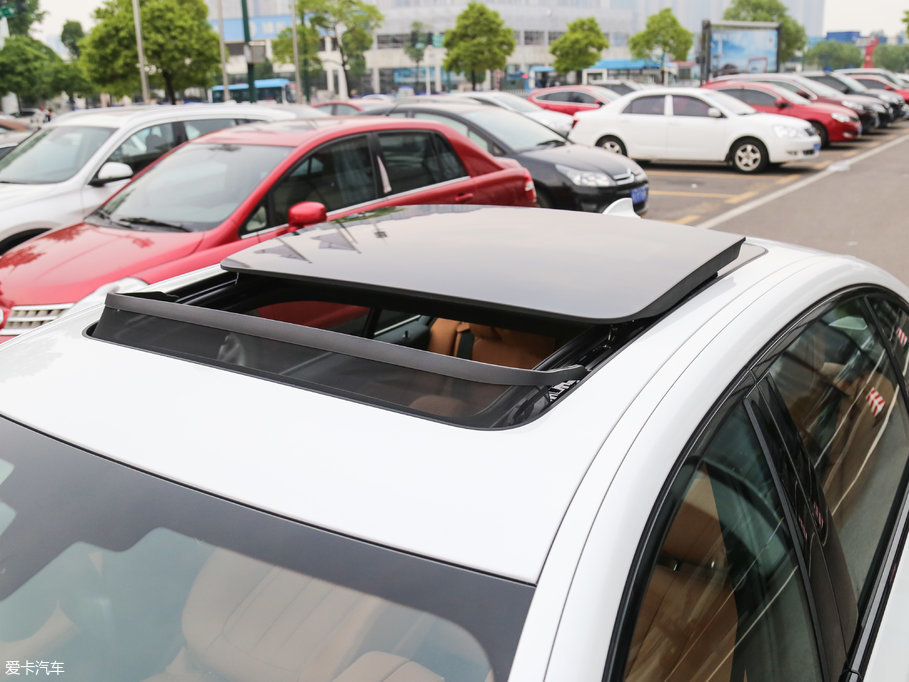 2018R5ϵ 530Li I M\b