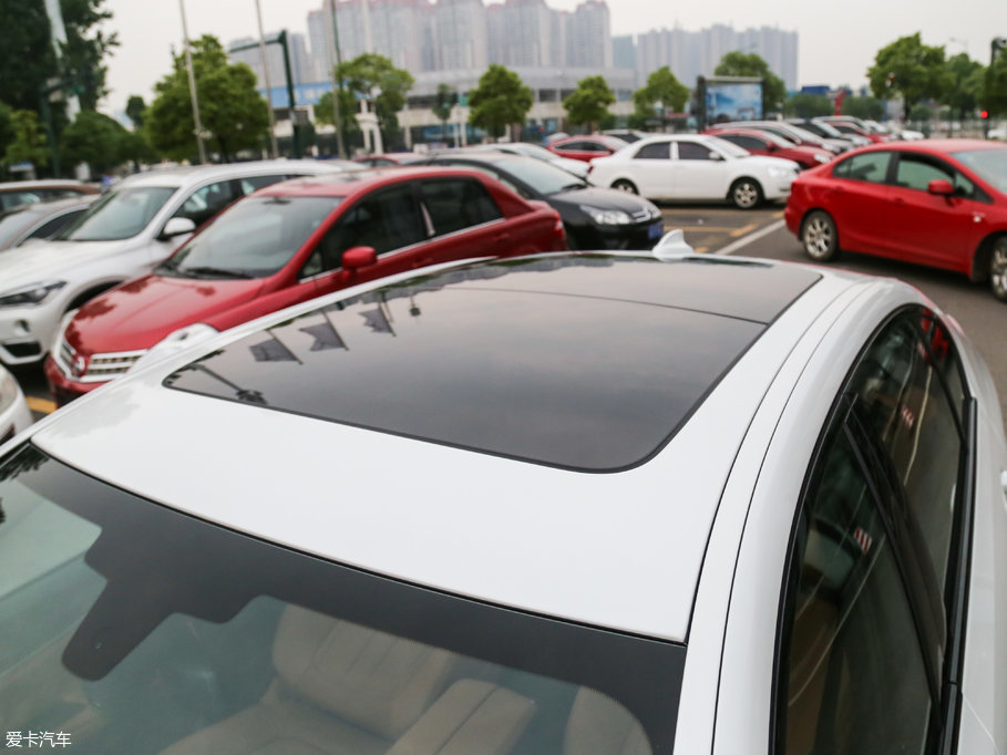 2018R5ϵ 530Li I M\b