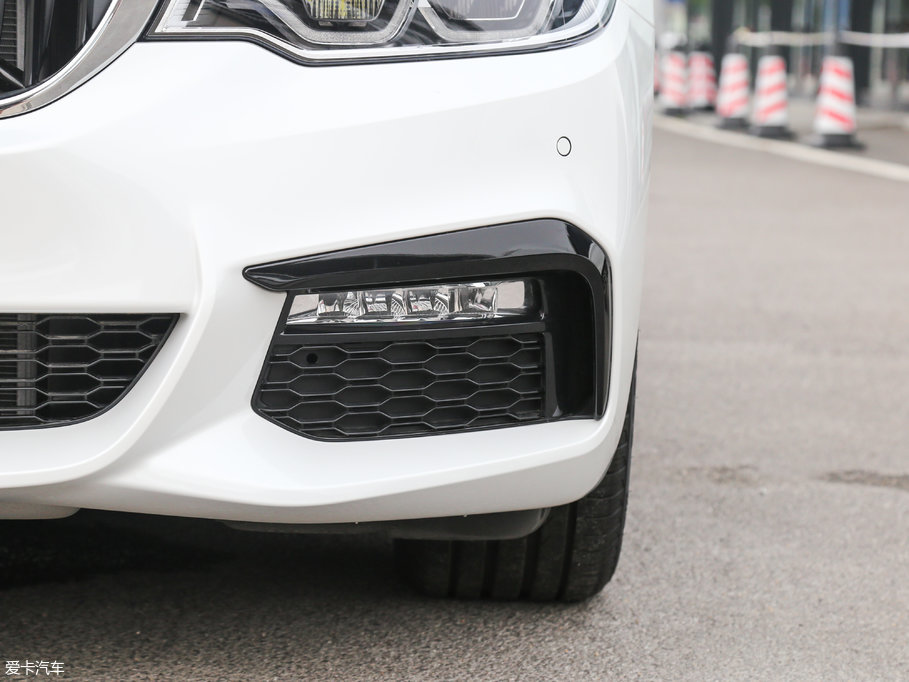 2018R5ϵ 530Li I M\b