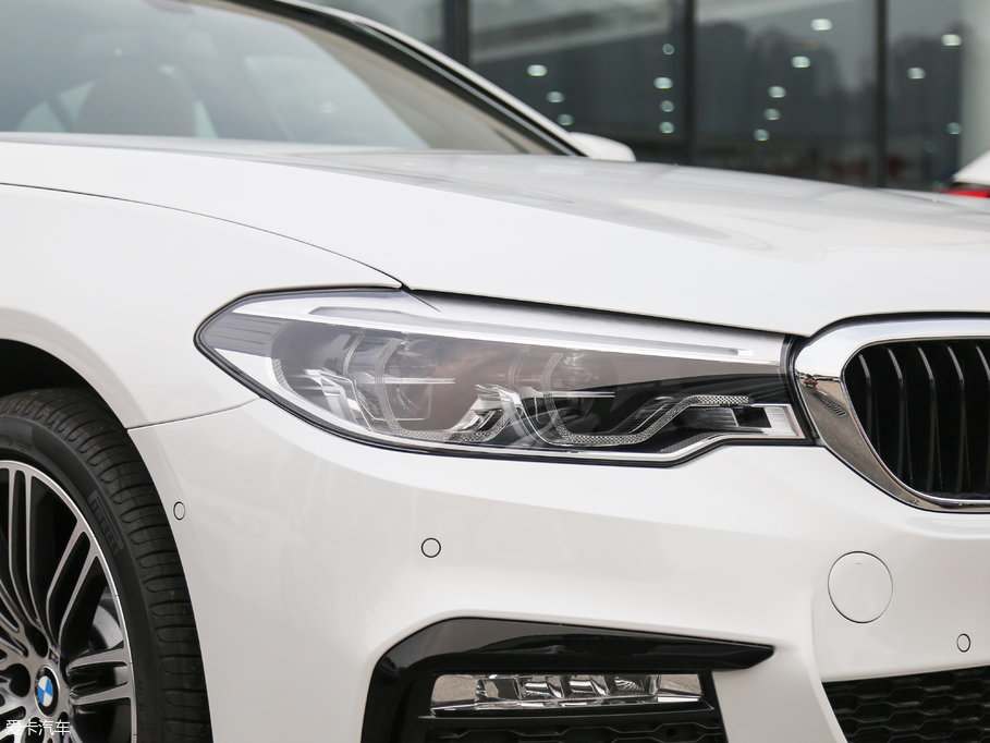 2018R5ϵ 530Li I M\b