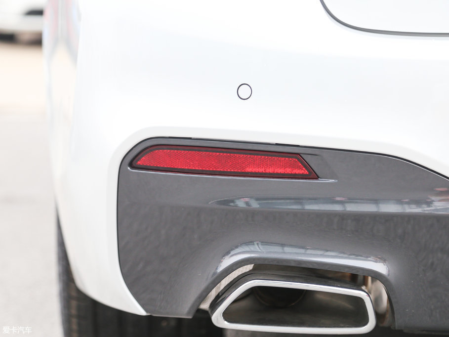 2018R5ϵ 530Li I M\b