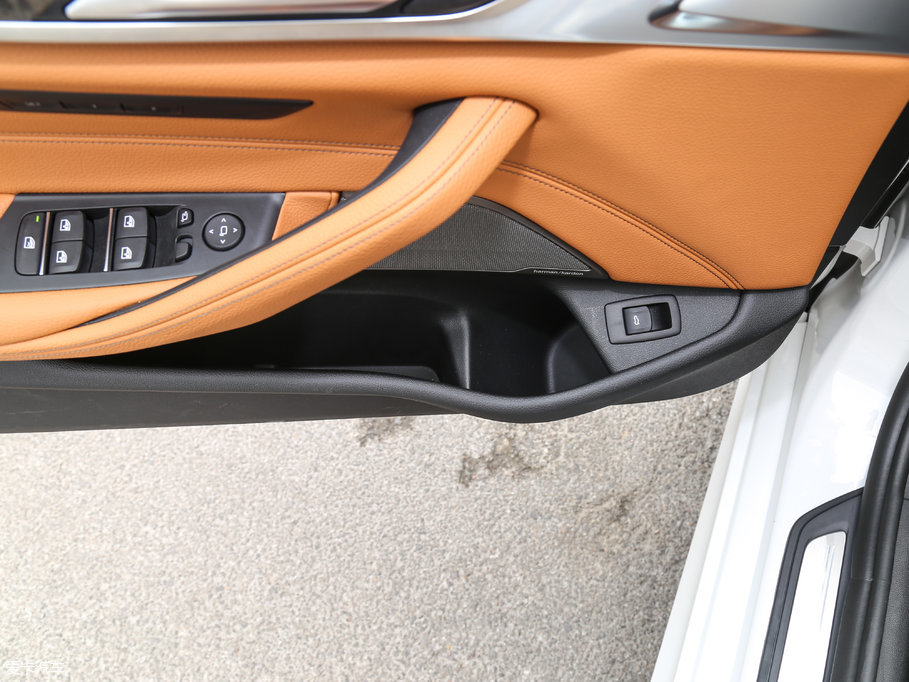 2018R5ϵ 530Li I M\b