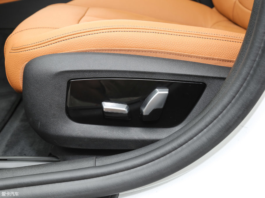 2018R5ϵ 530Li I M\b