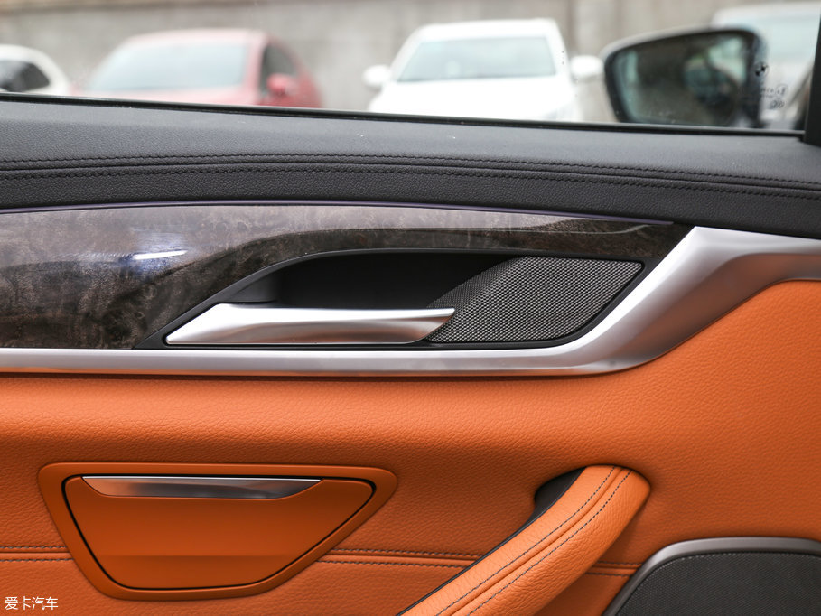 2018R5ϵ 530Li I M\b