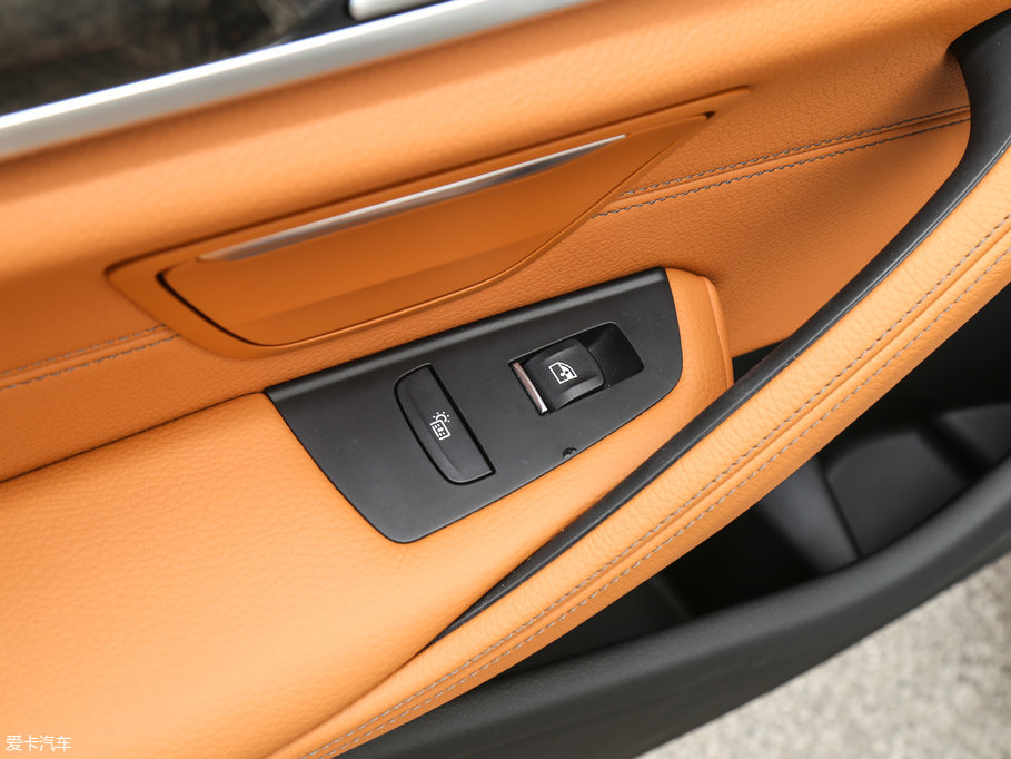 2018R5ϵ 530Li I M\b