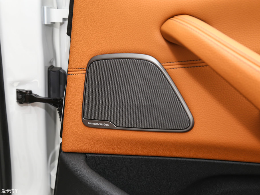 2018R5ϵ 530Li I M\b