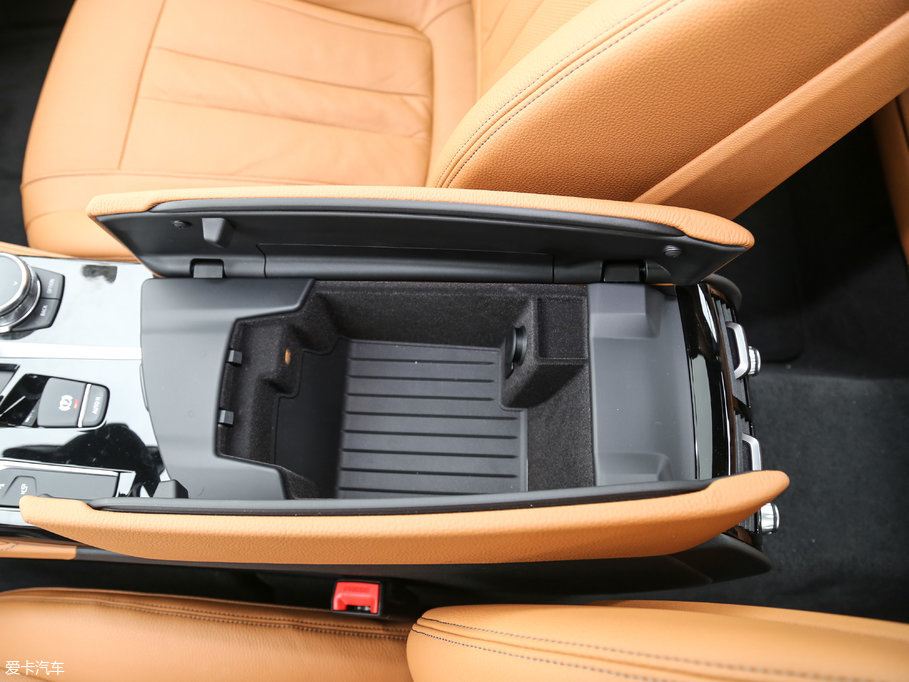 2018R5ϵ 530Li I M\b