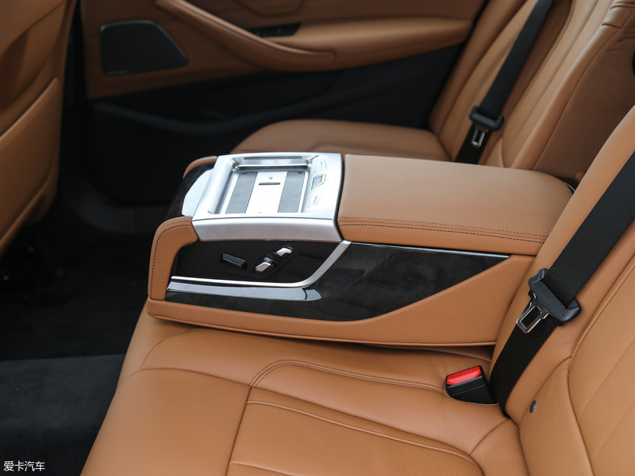 2018R5ϵ 530Li I M\b