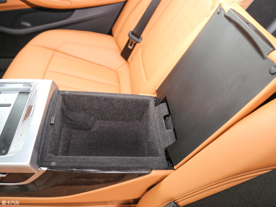 2018R5ϵ 530Li I M\b