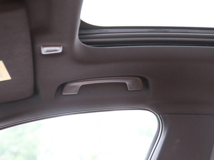 2018R5ϵ 530Li I M\b