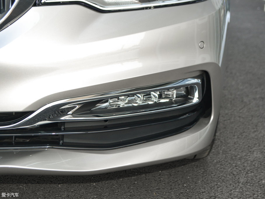 2018��R5ϵ 530Li ������ ���A���b