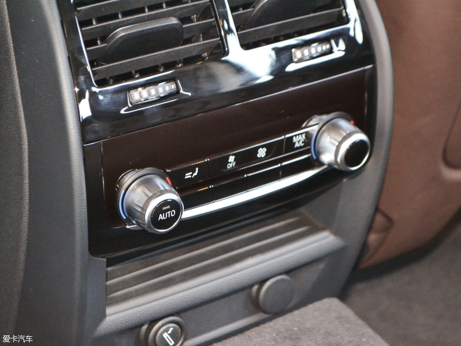 2018��R5ϵ 530Li ������ ���A���b