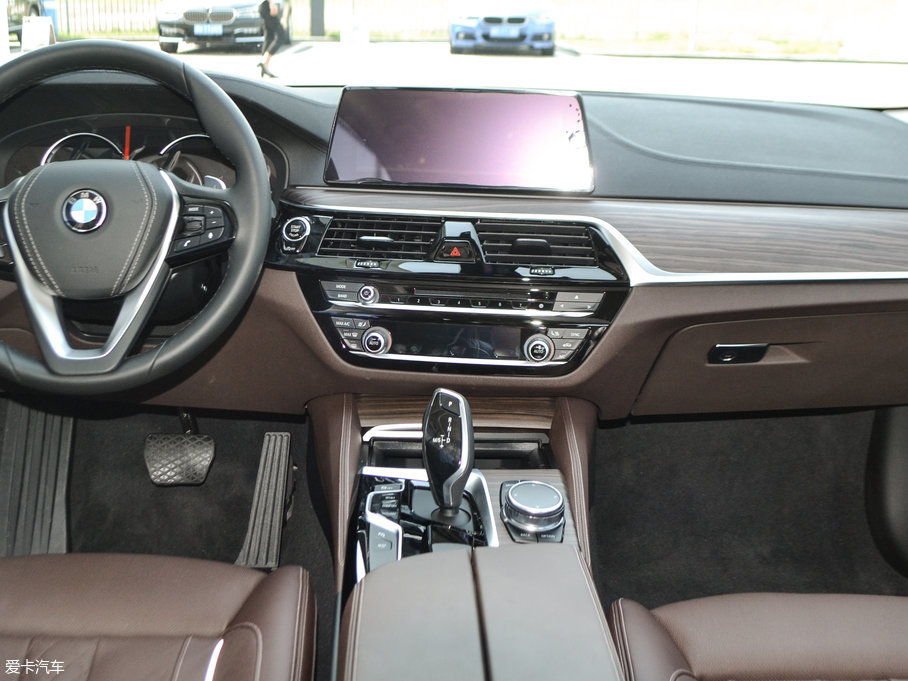 2018��R5ϵ 530Li ������ ���A���b