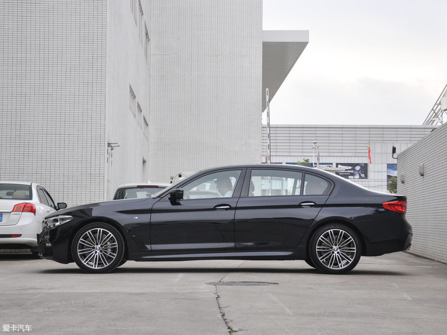 2018R5ϵ 530Li  M\b