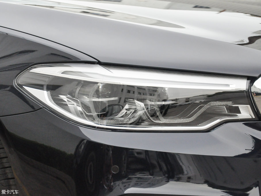 2018R5ϵ 530Li  M\b