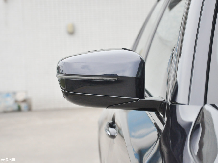 2018R5ϵ 530Li  M\b