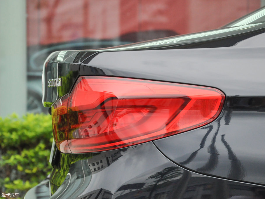 2018R5ϵ 530Li  M\b