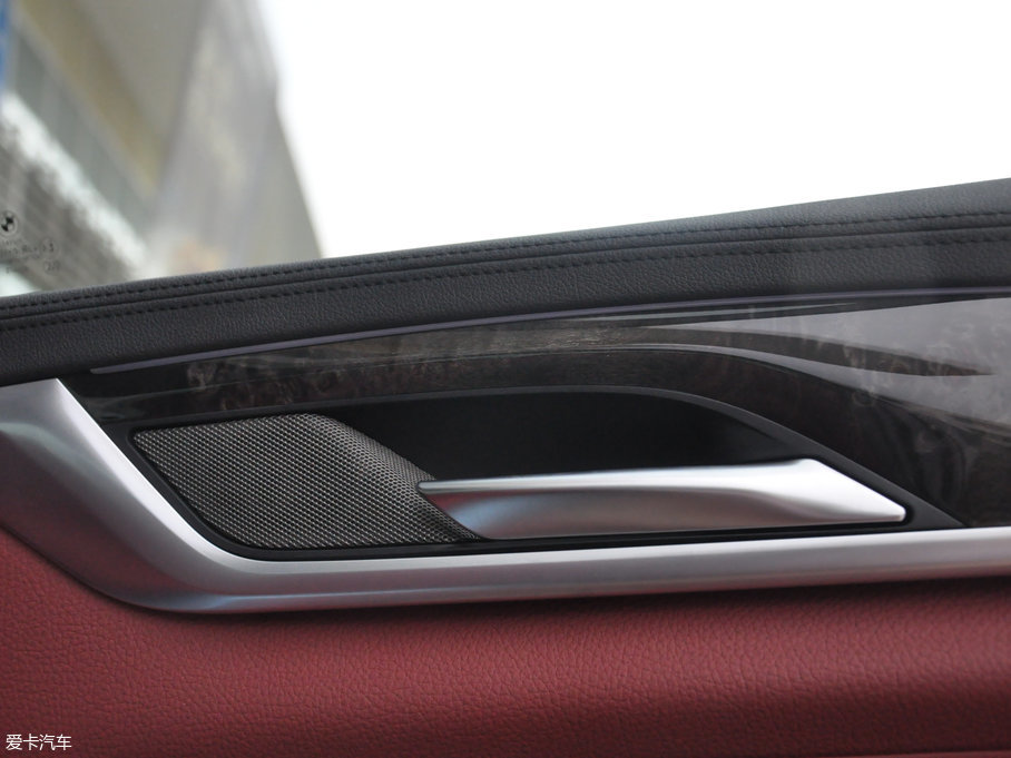 2018R5ϵ 530Li  M\(yn)(dng)b