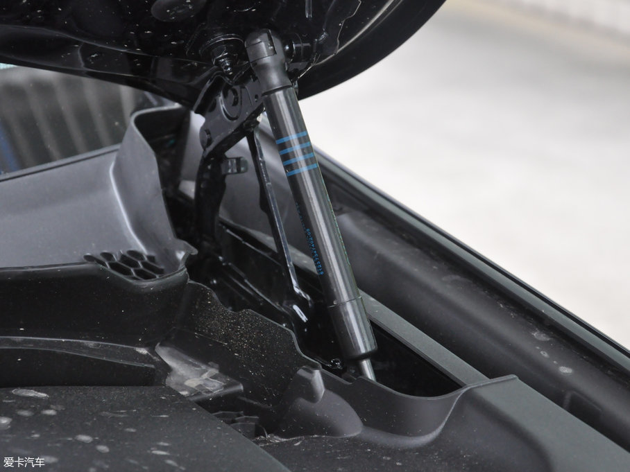 2018R5ϵ 530Li  M\b