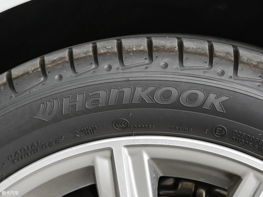 2018R5ϵ 528Li ؄e