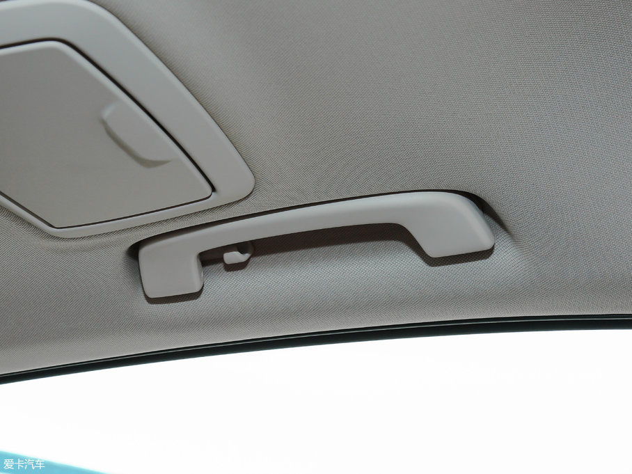 2018R5ϵ 528Li ؄e