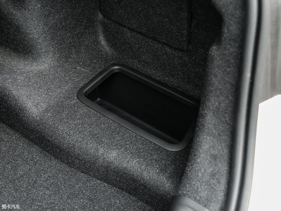 2018R5ϵ 528Li ؄e