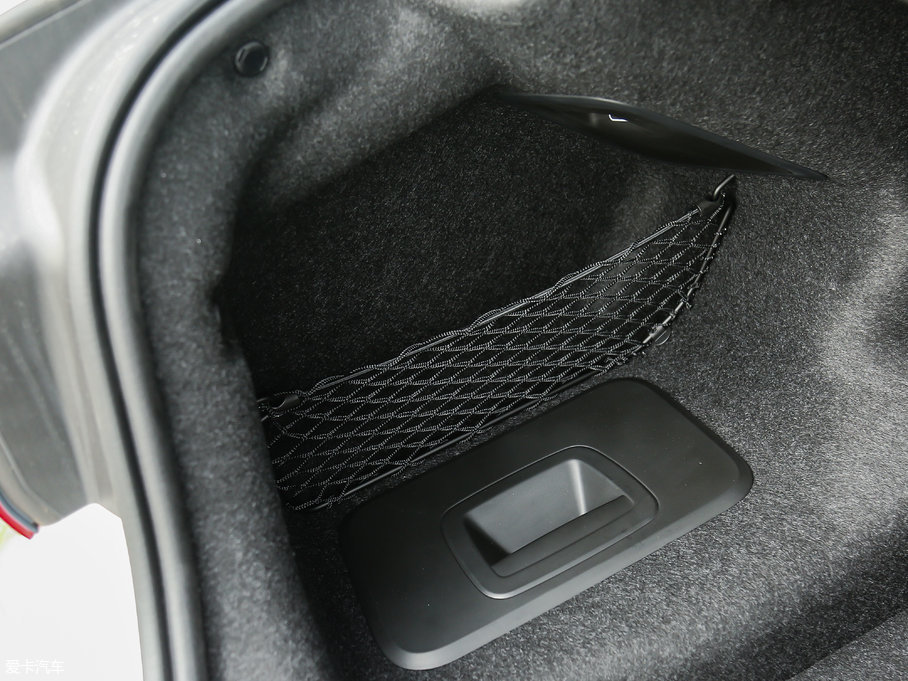 2018R5ϵ 528Li ؄e