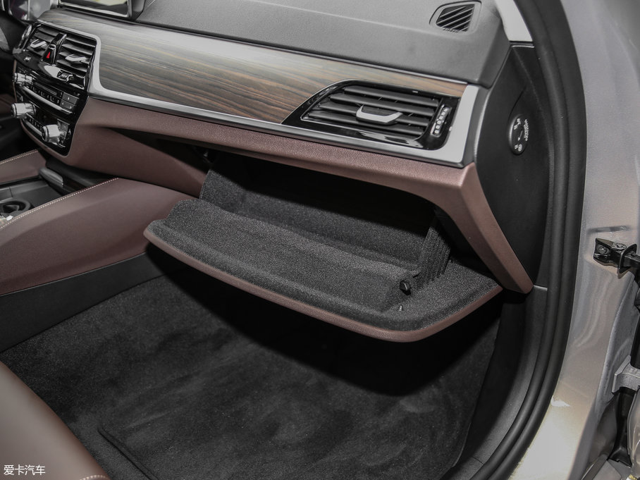 2018R5ϵ 530Li xDrive Ab