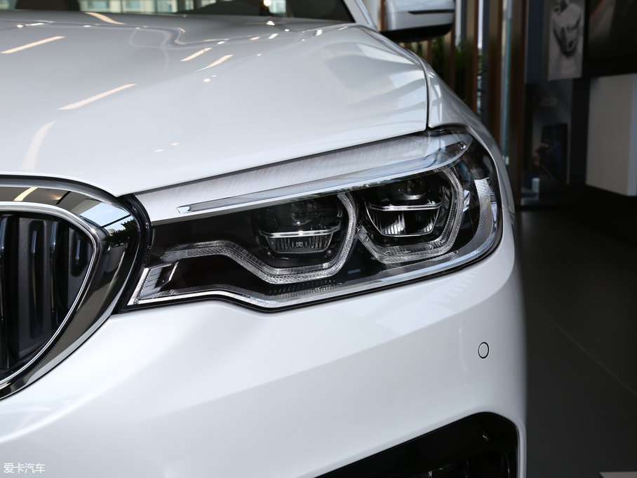 2018R5ϵ 530Li  M\b